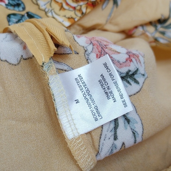 R+J GOLD DRESS - Picture 11 of 13